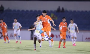 Kịch Tính Vòng 20 V-League: Cuộc Đua Ngôi Vương và Trụ Hạng Khốc Liệt